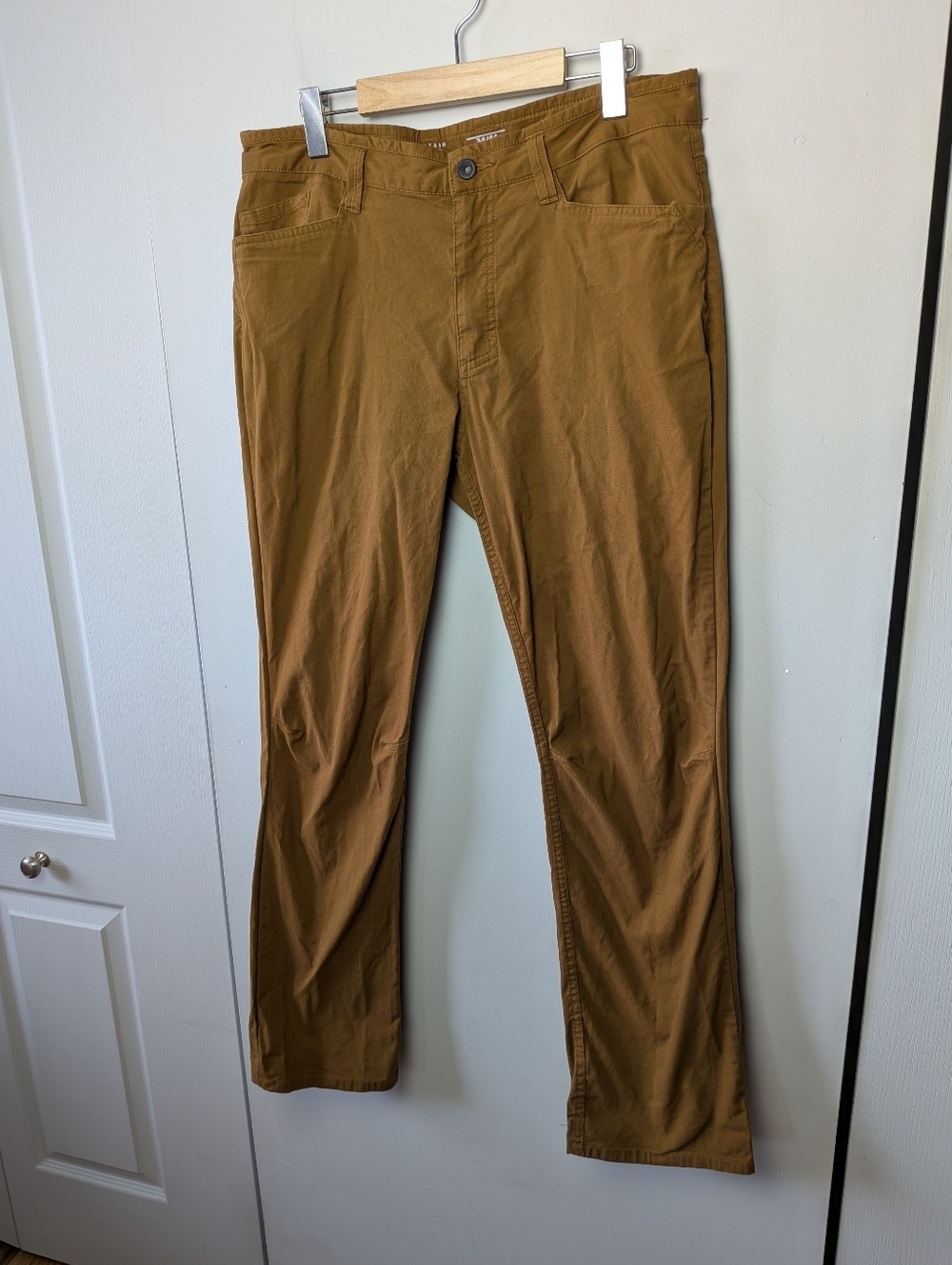 Mountain Hard Wear Men Active Pants Size 34x44 Full Lenght Cotton And Nylon Tan